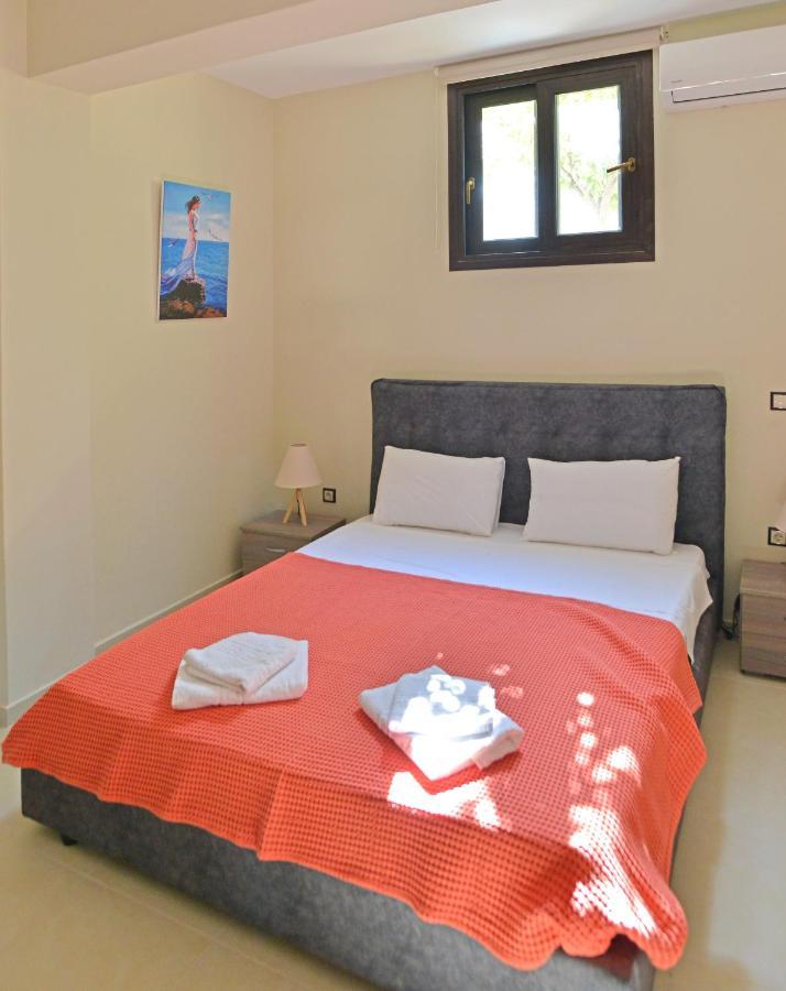 Villa Konstantinos 6 Bedrooms Aegina Exterior foto
